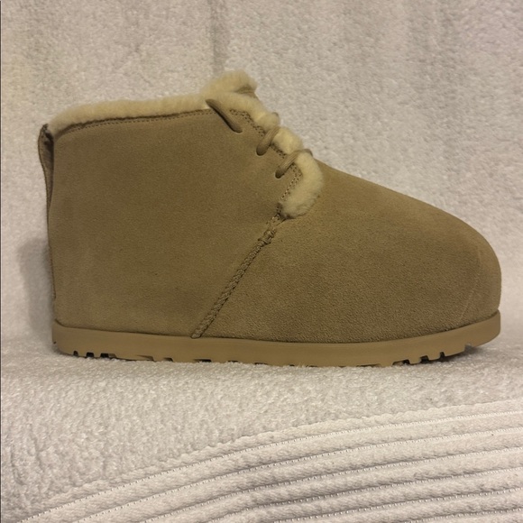 UGG Tan Winter Boots for Women - Picture 5 of 9
